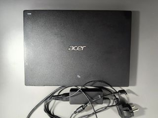 Acer TravelMate B118-R Portátil Negro