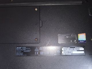 Acer TravelMate B118-R Portátil Negro