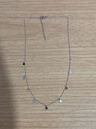 Collar plata con piedritas de colores