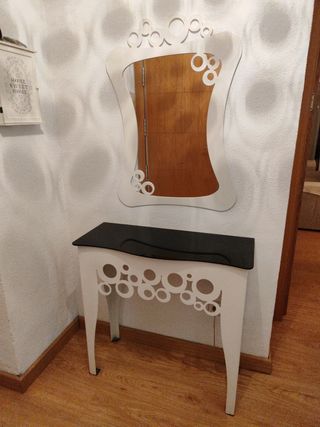 Entradita de forja blanca con cristal
