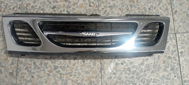 Calandra Rejilla Saab 93