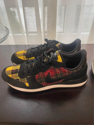 Zapatillas Nike cuadros multicolor