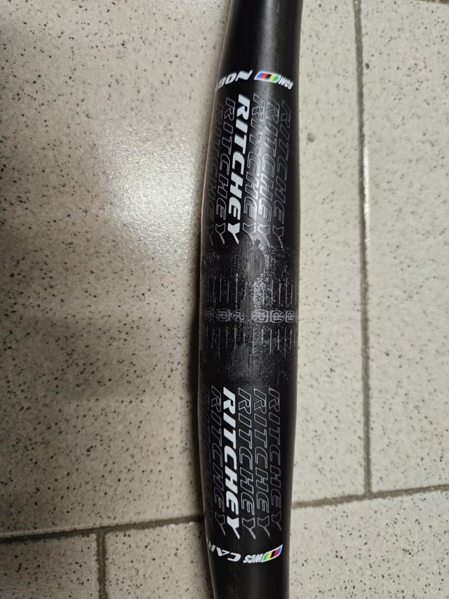 Manubrio Ritchey WCS Carbon 710mm 5°