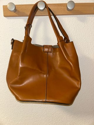 Bolso Piel Marrón con Bolsa Intercambiable