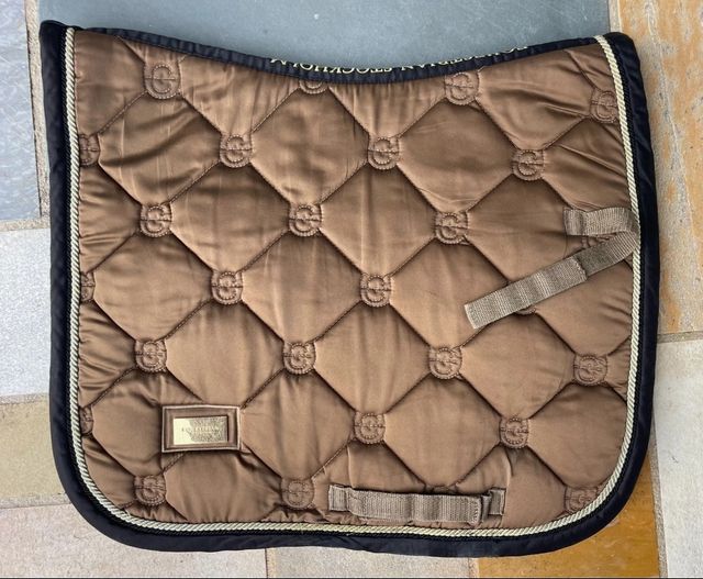 Mantilla Equestrian Stockholm Marrón