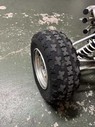 Llantas y Neumáticos Suzuki LTZ 400