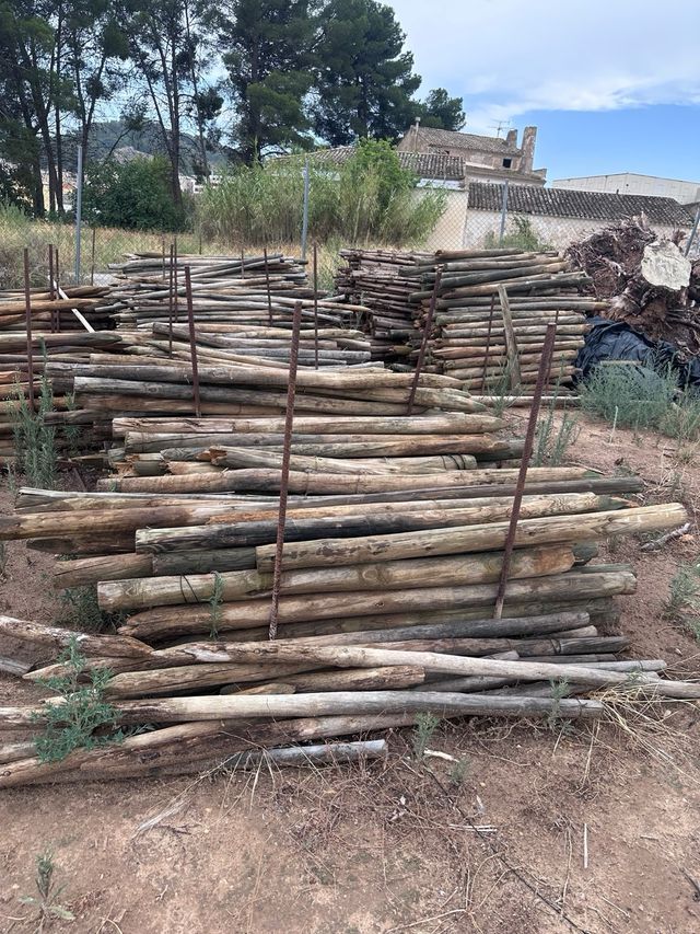 Postes de madera para cercas OFERTA!!!!!!!