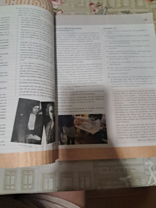 Educación en Valores Cívicos y Éticos