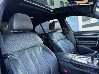BMW Serie 7 750i M Xdrive V8 4.4l 530cv 