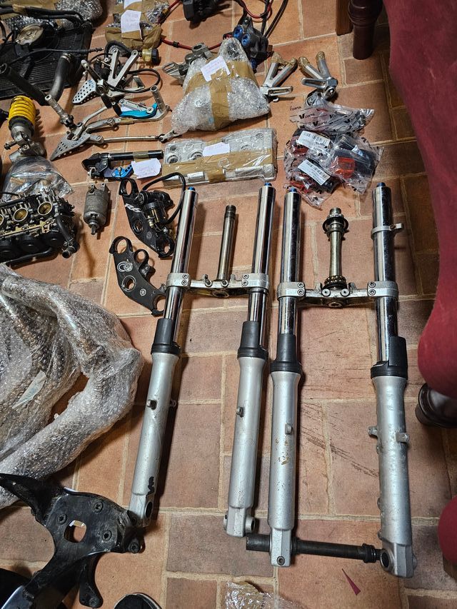 Yamaha R6 recambios  despiece