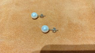 Orecchini perle bianche e oro bianco 18k