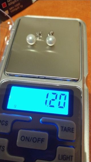 Orecchini perle bianche e oro bianco 18k