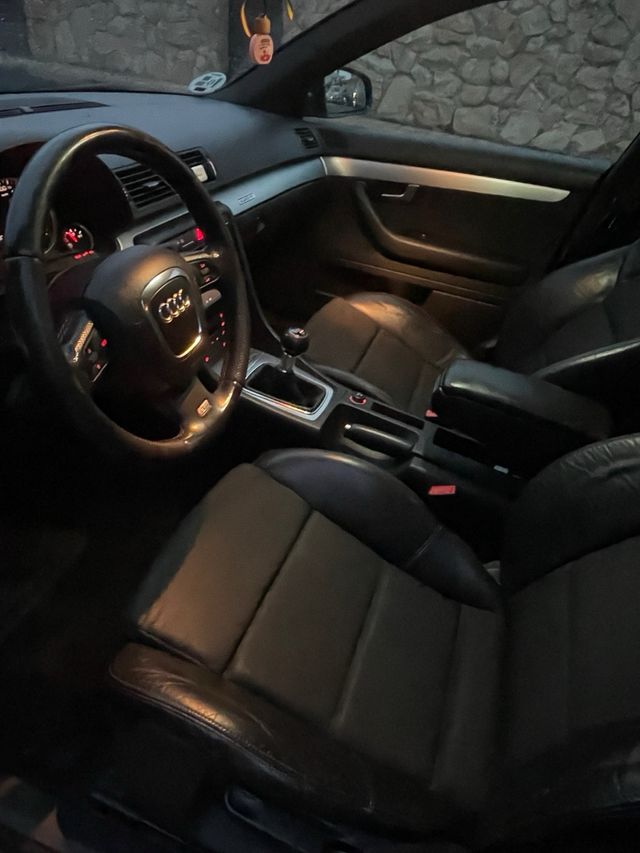 Audi A4 2.0 TDI Avant quattro sline