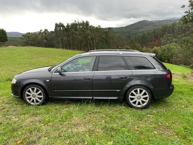 Audi A4 2.0 TDI Avant quattro sline