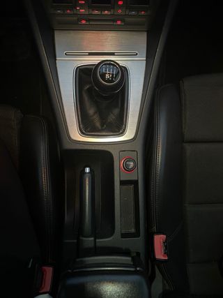 Audi A4 2.0 TDI Avant quattro sline