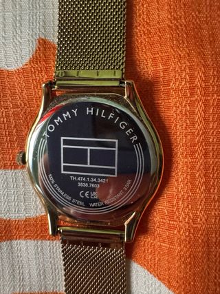 Reloj Tommy Hilfiger Dorado