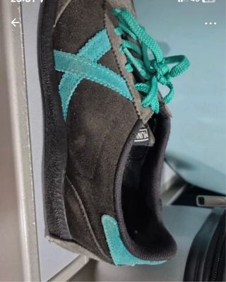 Zapatillas Munich grises y turquesa