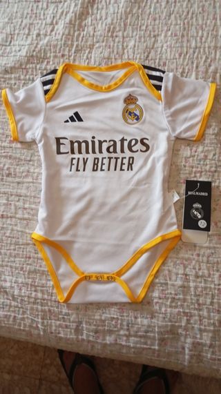 Pelele Real Madrid Talla 12 y talla 9 