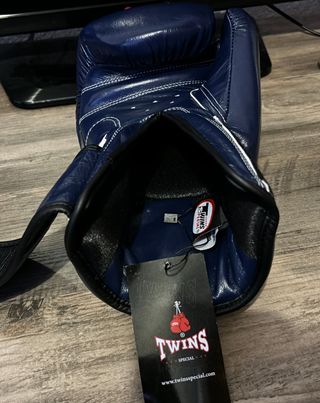 Guantes Twins Special Negros 14 oz