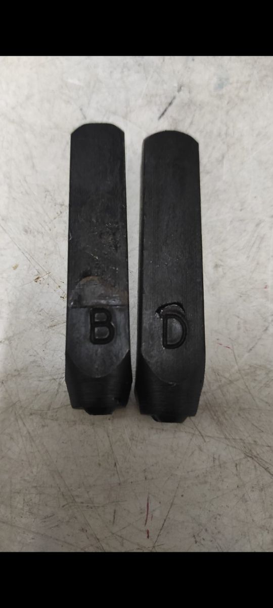 Abecedario Troquelar Metal