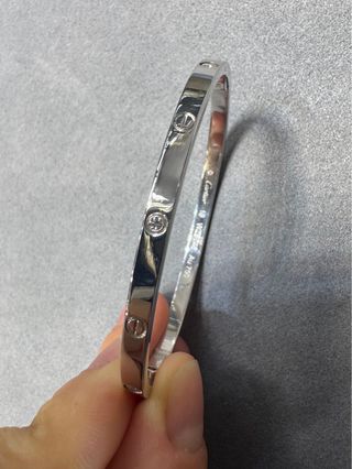 Pulsera Cartier Love Pequeña 6 Diamantes T16 