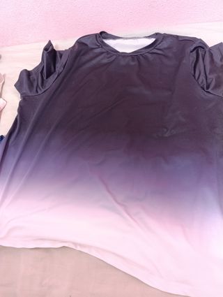 Conjunto deportivo mujer degradado
