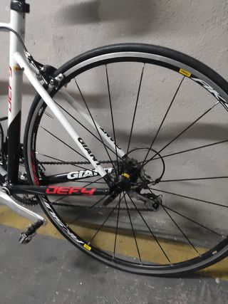 Bicicleta Carretera Giant Defy