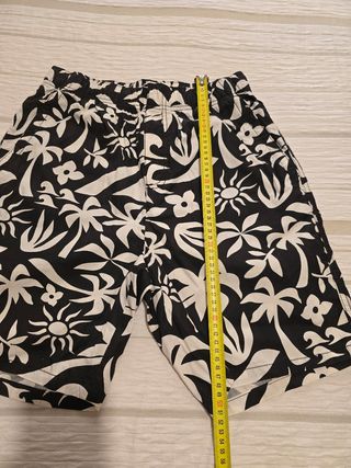 Pantalón corto. Bermudas niño H&M