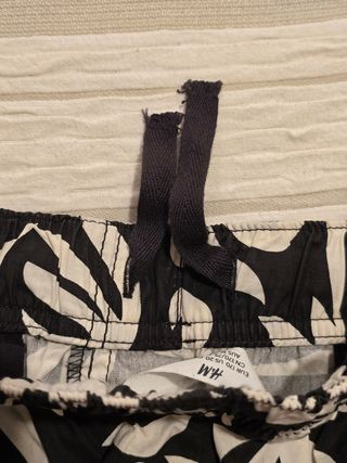 Pantalón corto. Bermudas niño H&M