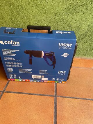 Taladro martillo percutor 1050W Cofan Sin Usar