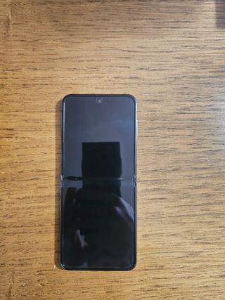 Samsung Galaxy Z Flip 5 Graphite