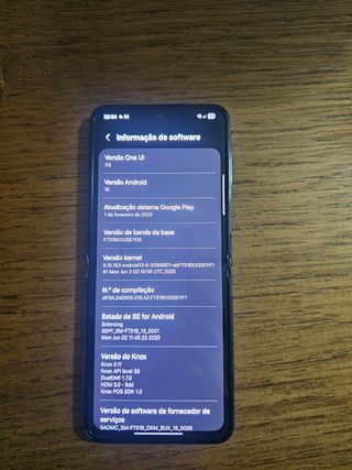 Samsung Galaxy Z Flip 5 Graphite