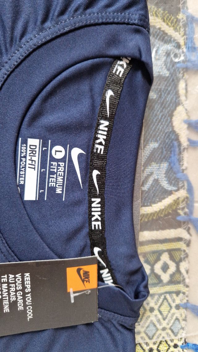 Camiseta Nike Dri-Fit Talla L Azul