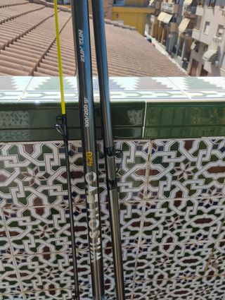 Caña Surfcasting Zun Zun 420 100/200gr