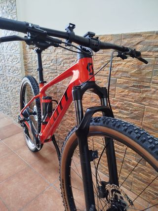 Scott Scale 2024  talla M