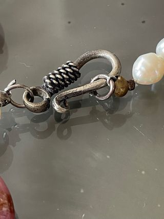 Collana con vetri di Murano e perle di fiume