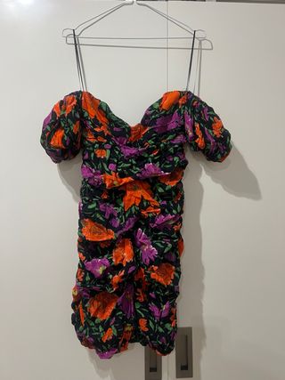 Vestido palabra de honor flores