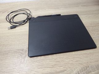Tableta Gráfica Wacom Intuos