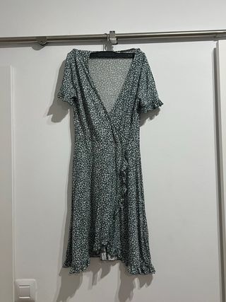 Vestido floral verde corto