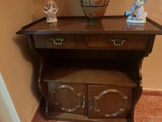 Mueble antiguo madera y cristal