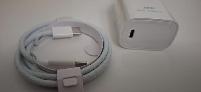 Cargador Apple 25W + Cable USB-C 1m