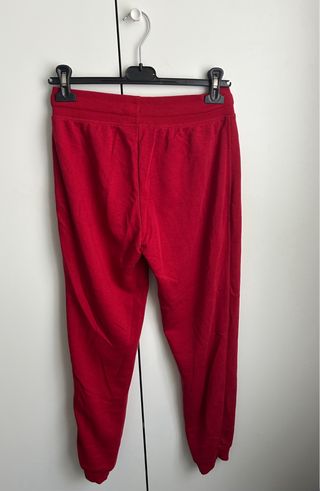 Pantalón de chándal rojo