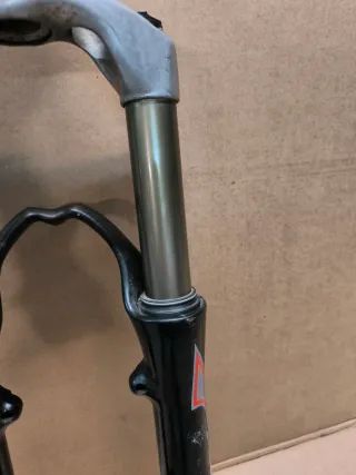 Horquilla Marzocchi bomber MX Comp 03 26" 100mm