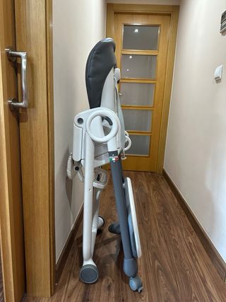 Trona Chicco Polly Progress 5