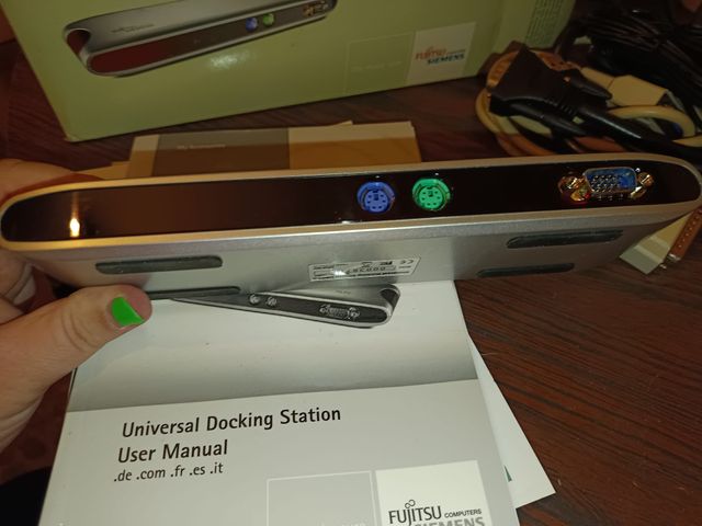 Estación de Acoplamiento Universal Fujitsu Siemens