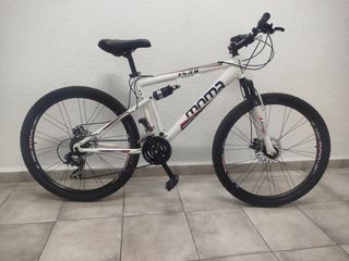 Bicicleta de montaña Moma FS 3.0