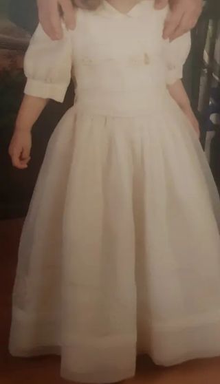 Vestido de ceremonia beige