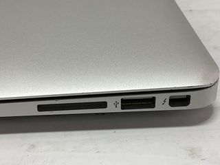 portatil apple apple macbook air core i5 1.8 13 (2012) (a1466)