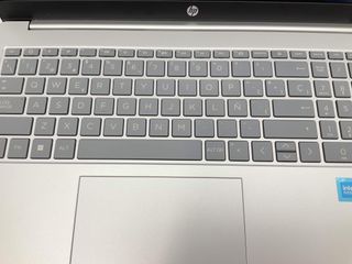 pc portatil hp 15-fd0174ns