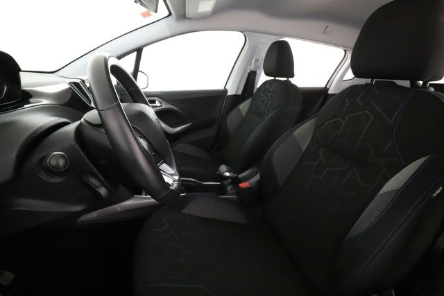 Peugeot 2008 1.2 PureTech Style